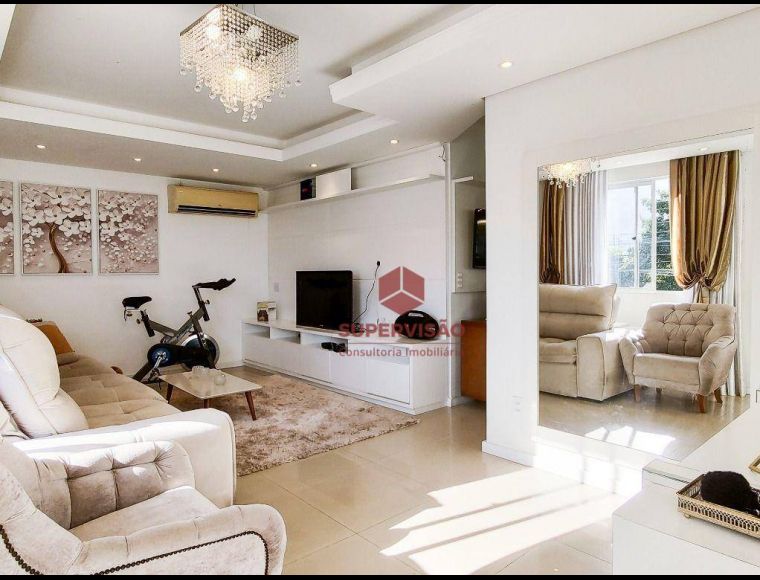 Casa no Bairro Pedra Branca em Palhoça com 3 Dormitórios (1 suíte) e 256 m² - CA0894