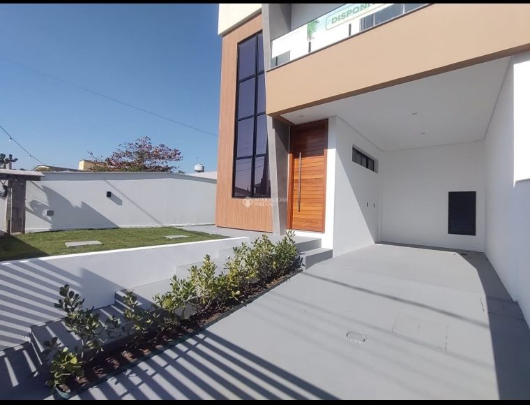 Casa no Bairro Pinheira em Palhoça com 3 Dormitórios (1 suíte) - 429503