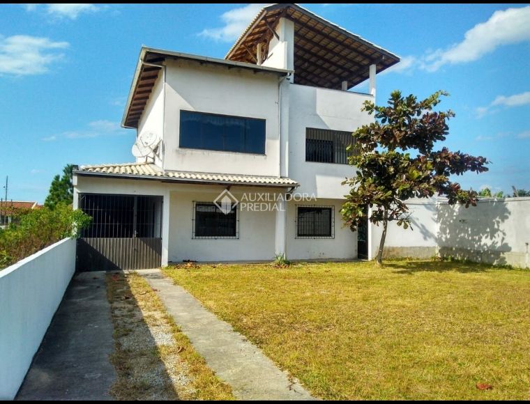 Casa no Bairro Pinheira em Palhoça com 4 Dormitórios - 470269