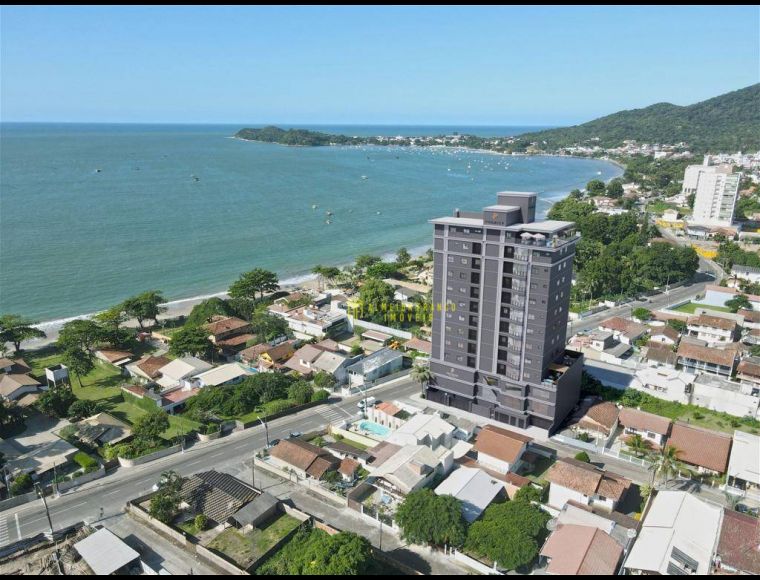 Apartamento no Bairro Praia de Armação do Itapocorói em Penha com 3 Dormitórios (1 suíte) e 99 m² - AP0006