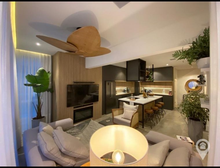 Apartamento no Bairro Centro em Pomerode com 3 Dormitórios (3 suítes) e 220.57 m² - 5178