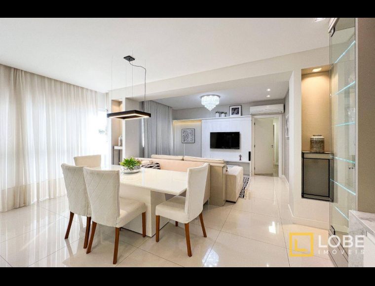Apartamento no Bairro Centro em Pomerode com 2 Dormitórios (2 suítes) e 105 m² - AP1490
