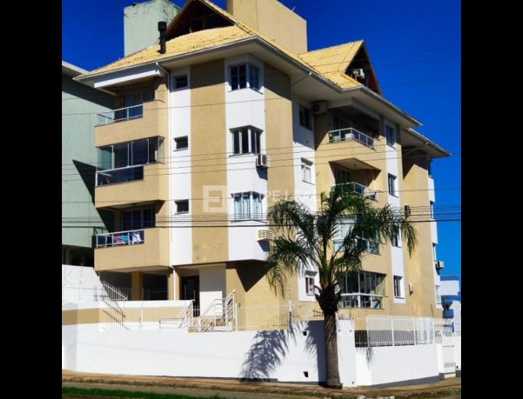 Apartamento no Bairro Areias em São José com 2 Dormitórios e 61 m² - 18322