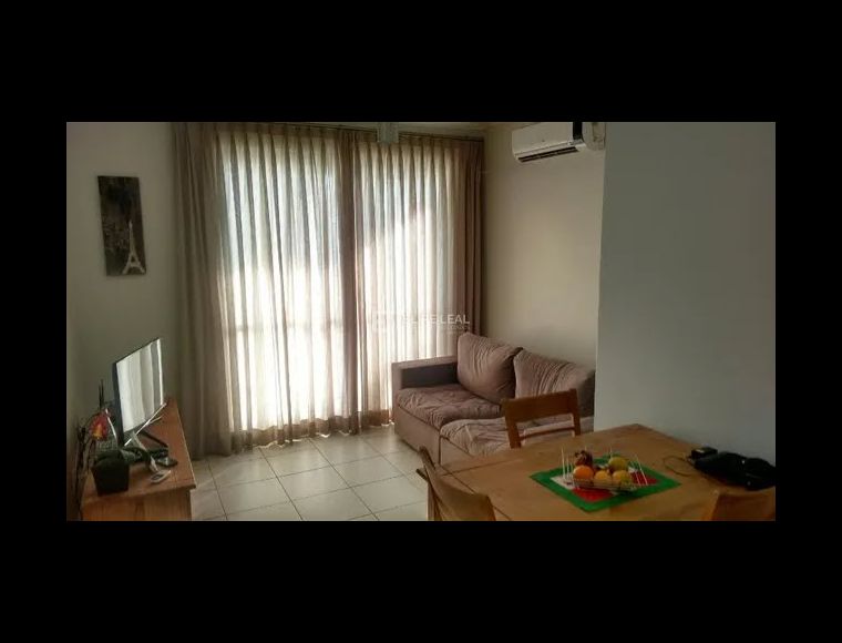 Apartamento no Bairro Areias em São José com 2 Dormitórios e 55 m² - 21110