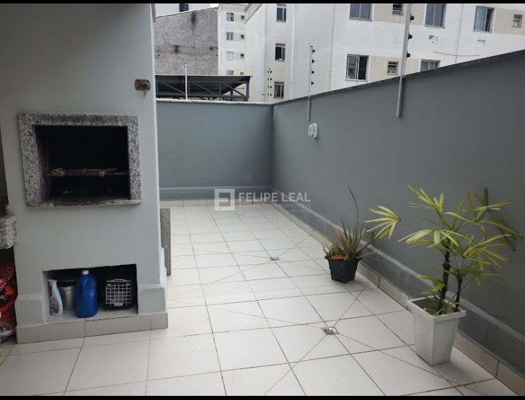 Apartamento no Bairro Areias em São José com 2 Dormitórios (1 suíte) e 92 m² - 21395