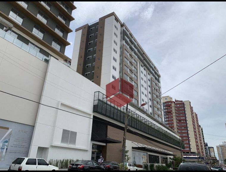 Apartamento no Bairro Campinas em São José com 2 Dormitórios (2 suítes) e 101 m² - AP0461