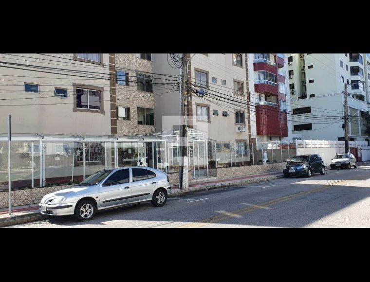 Apartamento no Bairro Kobrasol I em São José com 3 Dormitórios e 80 m² - 16330