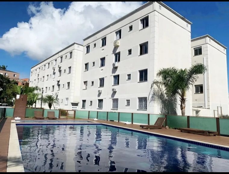 Apartamento no Bairro Roçado em São José com 2 Dormitórios - 472136