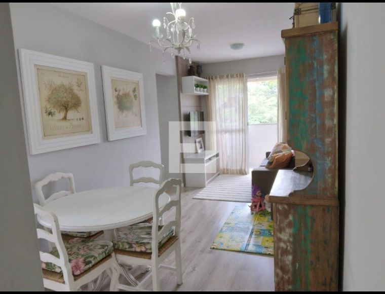 Apartamento no Bairro Serraria em São José com 2 Dormitórios e 52 m² - 4460