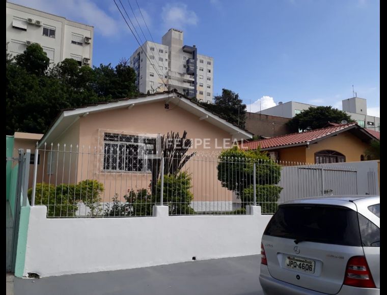 Casa no Bairro Barreiros em São José com 3 Dormitórios e 129 m² - 19158