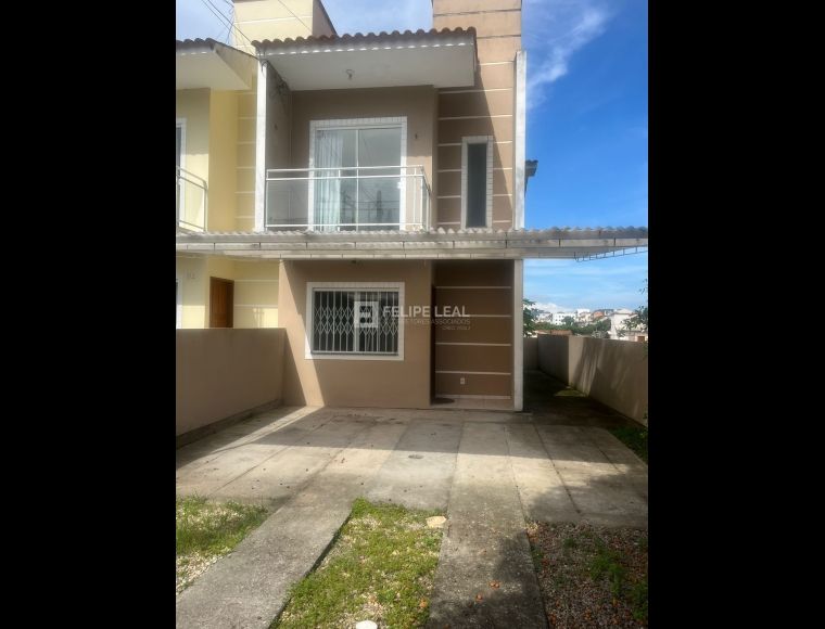 Casa no Bairro Forquilhinhas em São José com 2 Dormitórios e 72 m² - 21278