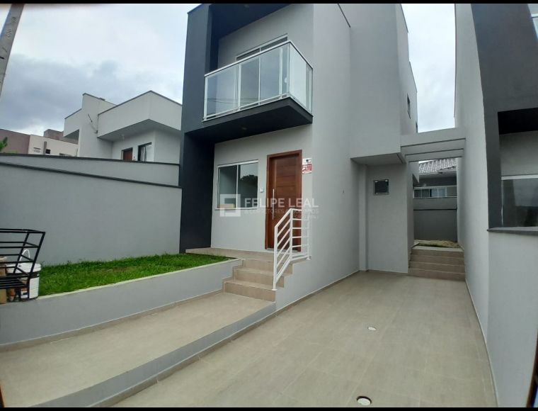 Casa no Bairro Potecas em São José com 2 Dormitórios (2 suítes) e 77 m² - 21418