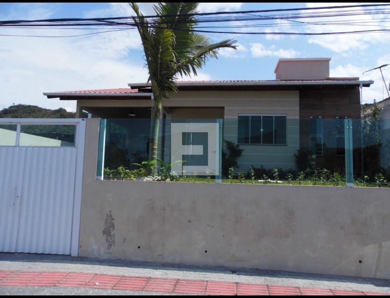 Casa no Bairro Serraria em São José com 3 Dormitórios e 95 m² - 3294