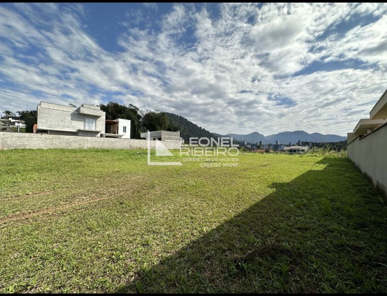 Terreno no Bairro Capitais em Timbó com 435 m² - Ter200