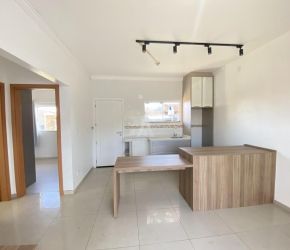 Casa no Bairro Centro em Araquari com 2 Dormitórios e 53 m² - 12152.001