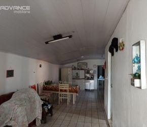 Casa em Ascurra com 3 Dormitórios (1 suíte) e 160 m² - 3562163