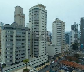 Apartamento no Bairro Bairro dos Pioneiros em Balneário Camboriú com 3 Dormitórios (3 suítes) e 139 m² - 1250