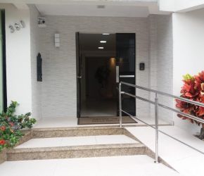 Apartamento no Bairro Centro em Balneário Camboriú com 2 Dormitórios (1 suíte) e 126 m² - 0109_1-2422159