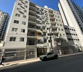 Apartamento no Bairro Centro em Balneário Camboriú com 2 Dormitórios e 90 m² - 65