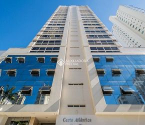 Apartamento no Bairro Centro em Balneário Camboriú com 3 Dormitórios (3 suítes) - 411120