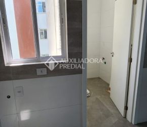 Apartamento no Bairro Centro em Balneário Camboriú com 3 Dormitórios (2 suítes) - 470578