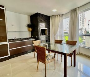 Apartamento no Bairro Centro em Balneário Camboriú com 3 Dormitórios (3 suítes) e 118 m² - 267