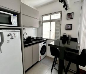 Apartamento no Bairro Centro em Balneário Camboriú com 1 Dormitórios - 472094