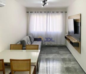 Apartamento no Bairro Centro em Balneário Camboriú com 1 Dormitórios e 40 m² - AP0314