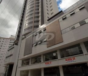 Apartamento no Bairro Centro em Balneário Camboriú com 4 Dormitórios (4 suítes) e 150 m² - 1072
