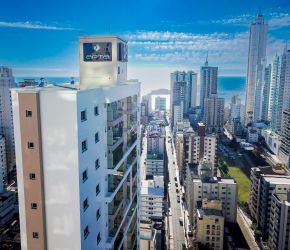 Apartamento no Bairro Centro em Balneário Camboriú com 3 Dormitórios (3 suítes) e 135.6 m² - 3822308