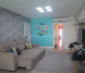 Apartamento no Bairro Centro em Balneário Camboriú com 4 Dormitórios (2 suítes) - 2609