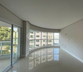 Apartamento no Bairro Pioneiros em Balneário Camboriú com 4 Dormitórios (2 suítes) - 353138
