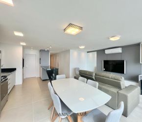Apartamento no Bairro Centro em Balneário Piçarras com 3 Dormitórios (3 suítes) e 134 m² - 25942