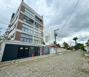 Apartamento no Bairro Centro em Balneário Piçarras com 3 Dormitórios (1 suíte) e 100 m² - 278