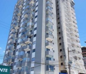 Apartamento no Bairro Centro em Balneário Piçarras com 3 Dormitórios (1 suíte) e 70 m² - AP1272