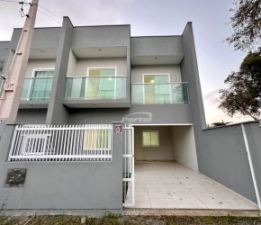 Casa no Bairro Centro em Balneário Piçarras com 2 Dormitórios (1 suíte) e 81 m² - 35710733