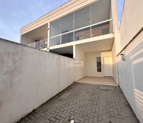 Casa no Bairro Itacolomi em Balneário Piçarras com 3 Dormitórios (1 suíte) e 90 m² - 35718669