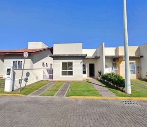 Casa no Bairro Itacolomi em Balneário Piçarras com 3 Dormitórios (1 suíte) e 78.83 m² - 35718823