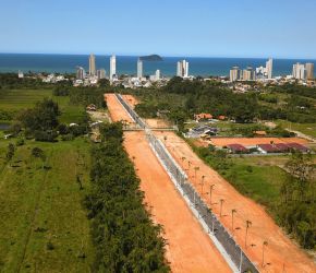 Terreno no Bairro Santo Antônio em Balneário Piçarras com 360.14 m² - 35715988