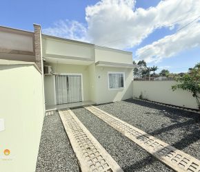 Casa no Bairro Itajuba em Barra Velha com 2 Dormitórios (1 suíte) e 67 m² - CA31367