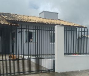 Casa no Bairro São Cristovão em Barra Velha com 3 Dormitórios (1 suíte) e 130 m² - 3190