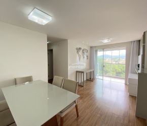 Apartamento no Bairro Água Verde em Blumenau com 2 Dormitórios (1 suíte) e 67.4 m² - 35718667