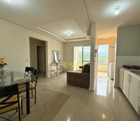 Apartamento no Bairro Água Verde em Blumenau com 3 Dormitórios (1 suíte) e 70 m² - AP0069