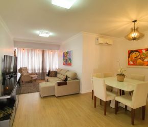 Apartamento no Bairro Água Verde em Blumenau com 3 Dormitórios (1 suíte) e 133.34 m² - 3476007