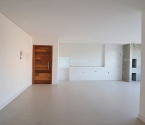 Apartamento no Bairro Água Verde em Blumenau com 3 Dormitórios (1 suíte) e 90 m² - 4191161