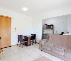 Apartamento no Bairro Boa Vista em Blumenau com 2 Dormitórios (1 suíte) e 64 m² - 4191804