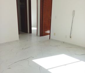 Apartamento no Bairro Boa Vista em Blumenau com 2 Dormitórios e 52 m² - 1806