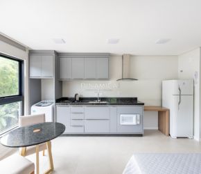 Apartamento no Bairro Boa Vista em Blumenau com 1 Dormitórios e 32 m² - 3479704