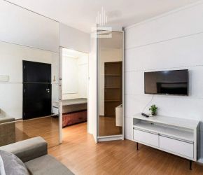 Apartamento no Bairro Centro em Blumenau com 1 Dormitórios (1 suíte) e 27 m² - 6693
