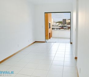 Apartamento no Bairro Centro em Blumenau com 2 Dormitórios (2 suítes) e 90 m² - 6580774